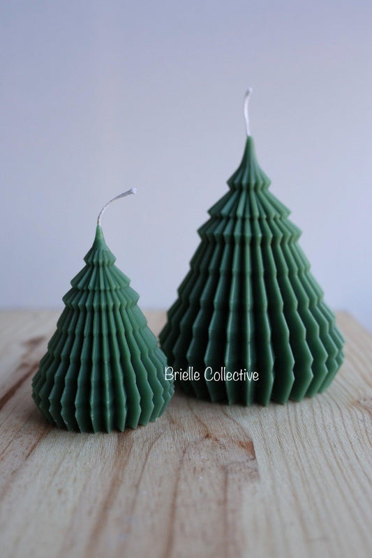 Santa's Christmas Tree Candle - Brielle Collective