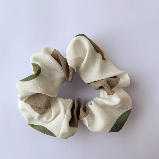 Amber Scrunchie - Brielle Collective