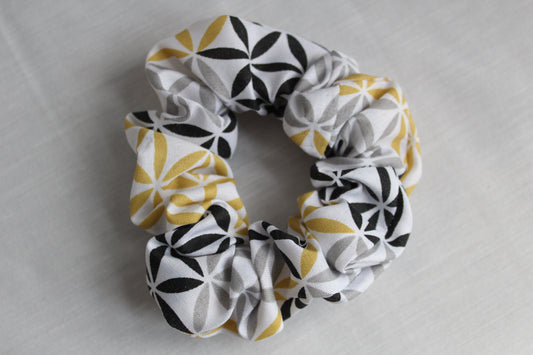 Bink Scrunchie - Brielle Collective